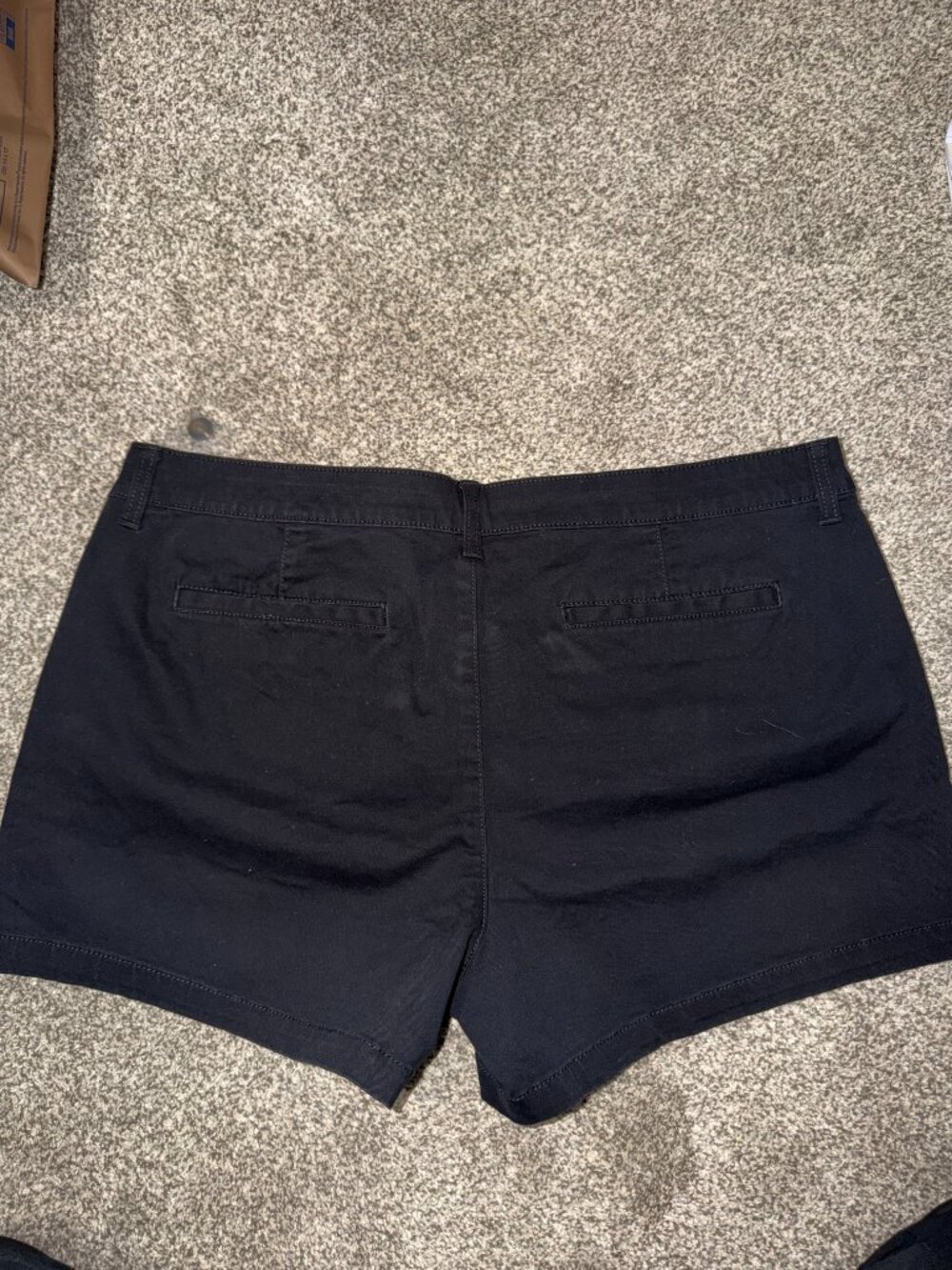 Women's Mid Rise Shorts - Picture 3 of 3